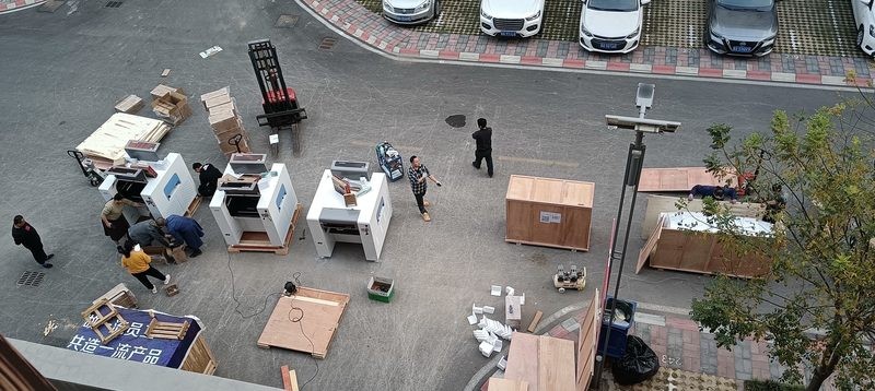 贴片机吸嘴材质怎么选?陶瓷、钨钢与橡胶的区别
