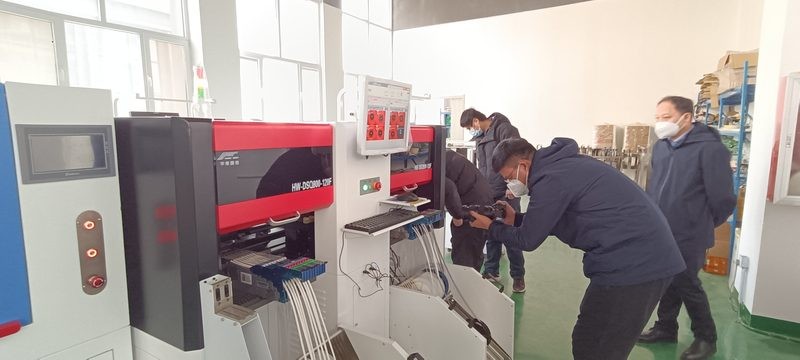 贴片机传送卡板怎么办?原因与处理